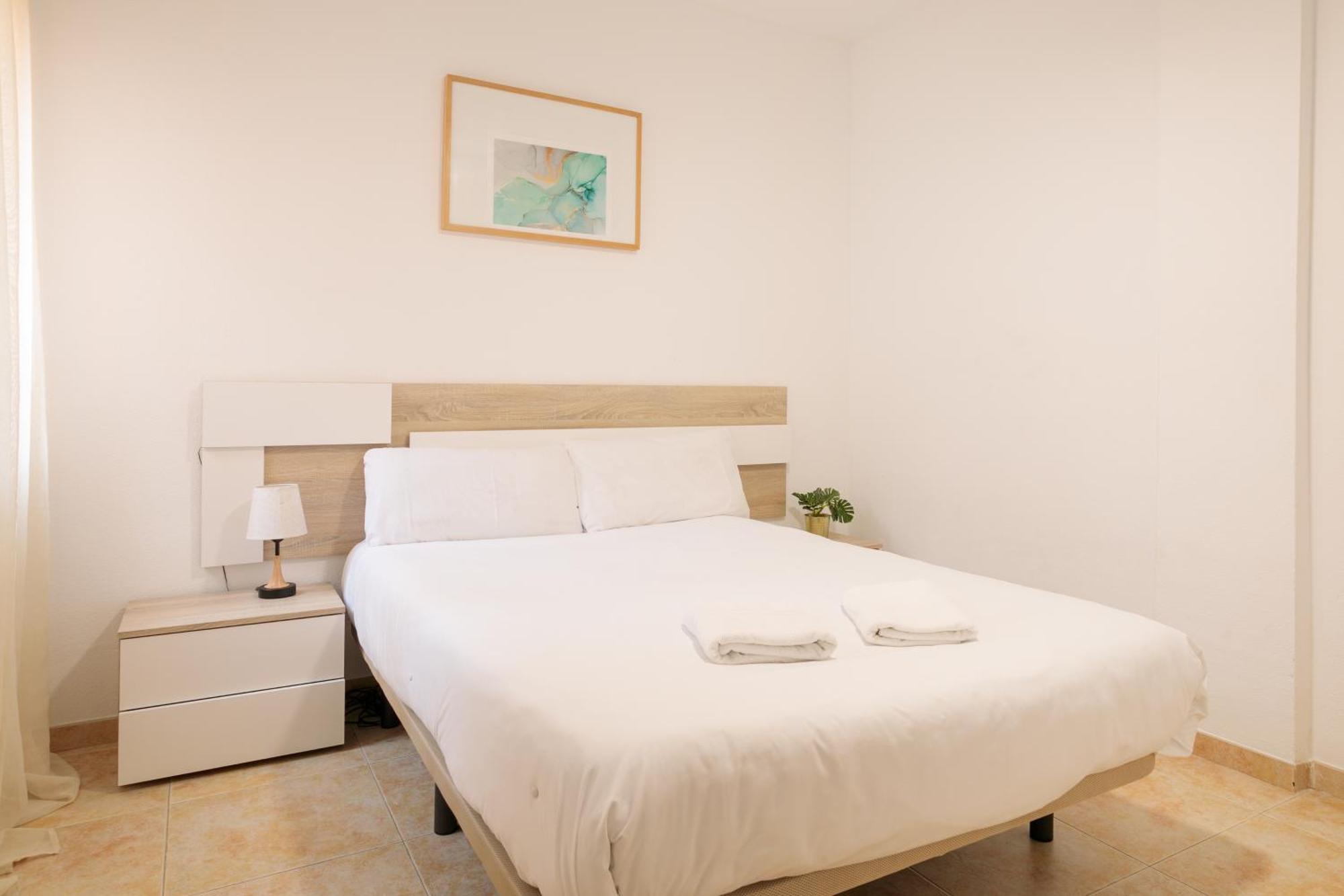 Montefaro Spacious Townhouse - Beach & Pool Санта Пола Екстериор снимка